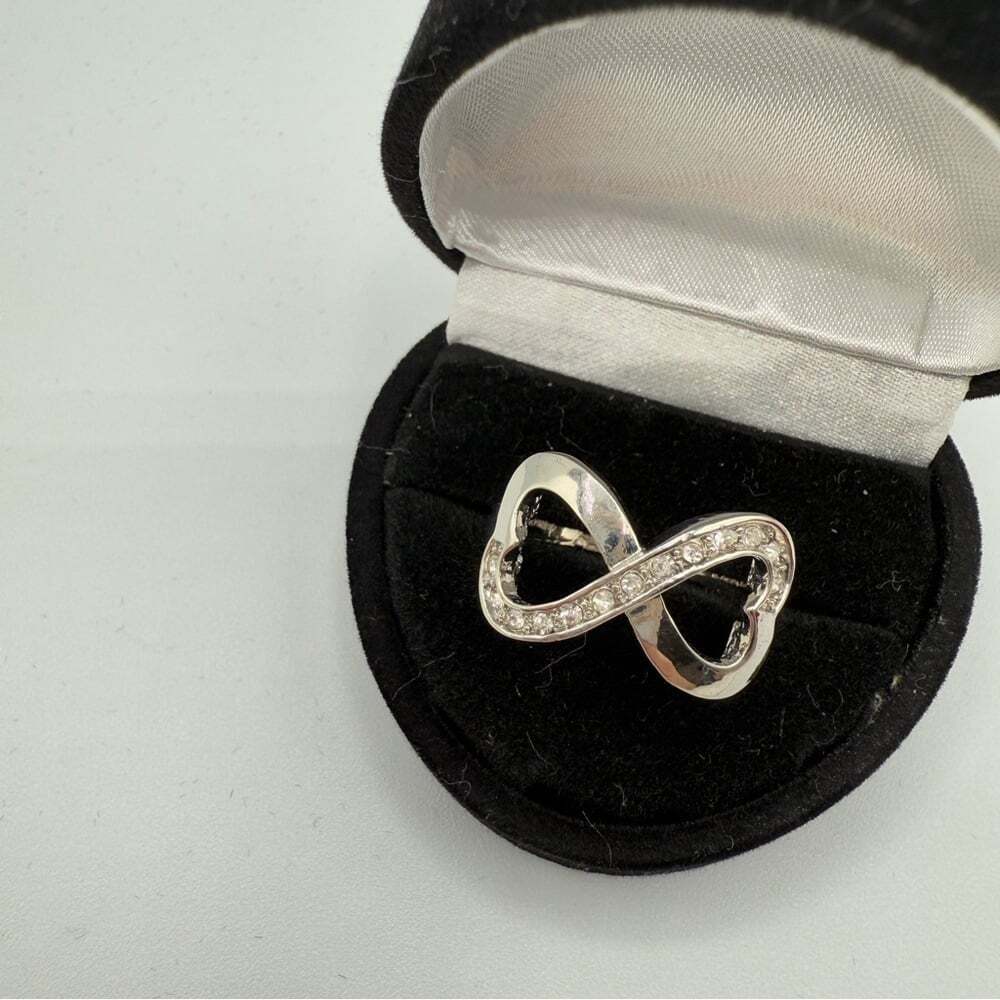 Elegant Silvertone Infinity Heart Ring